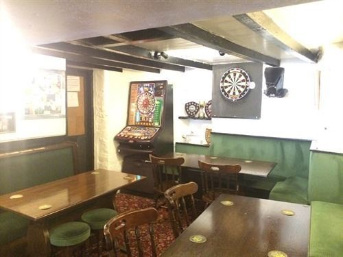 The Fox & Hounds Inn